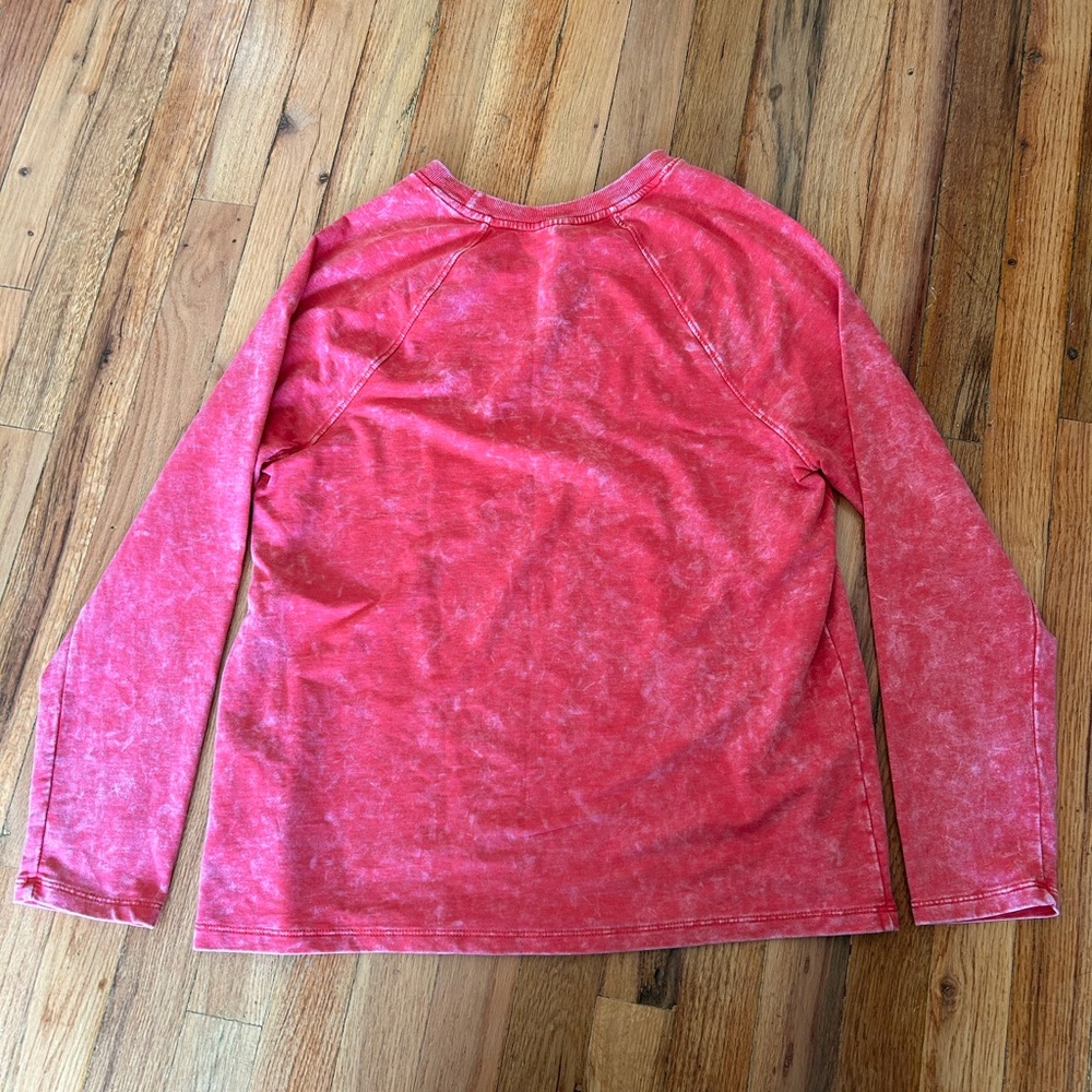 Walt Disney World Women’s Pink Long Sleeve Distressed Scoop Neck Tee Medium - Picture 2 of 11